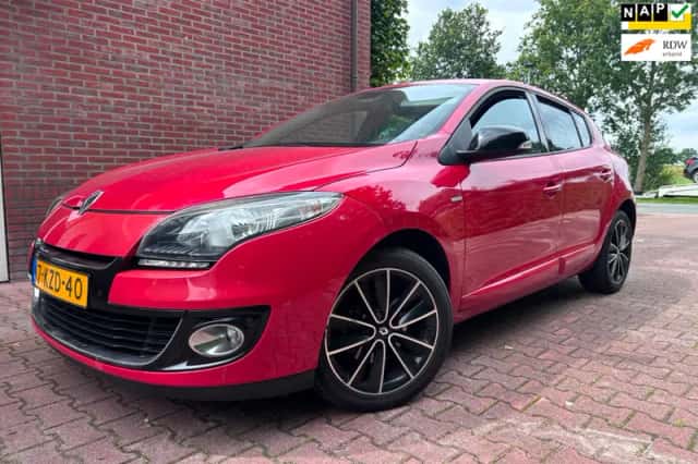 Renault Mégane (2013) thumbnail 1