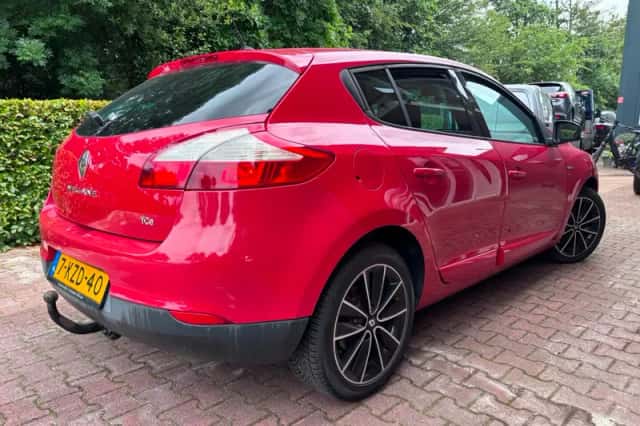 Renault Mégane (2013) thumbnail 3