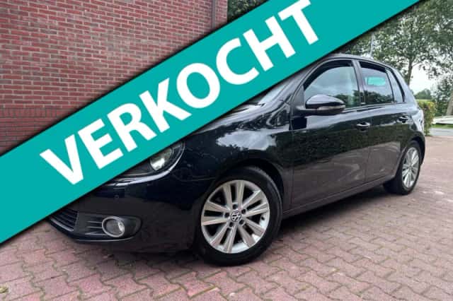 Volkswagen Golf (2011) thumbnail 1
