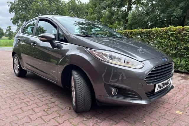 Ford Fiesta (2017) thumbnail 4