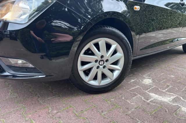 SEAT Ibiza (2015) thumbnail 5