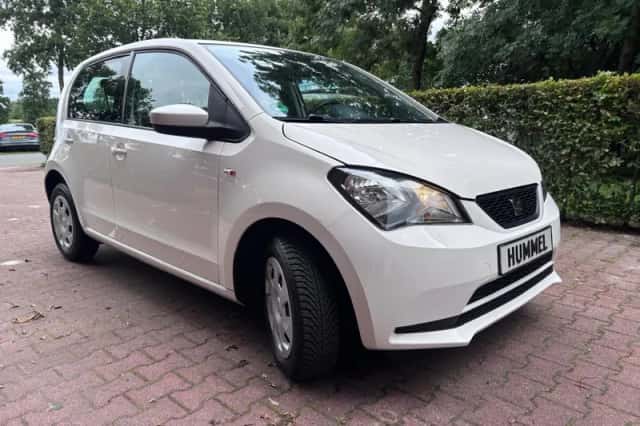 SEAT Mii (2016) thumbnail 3