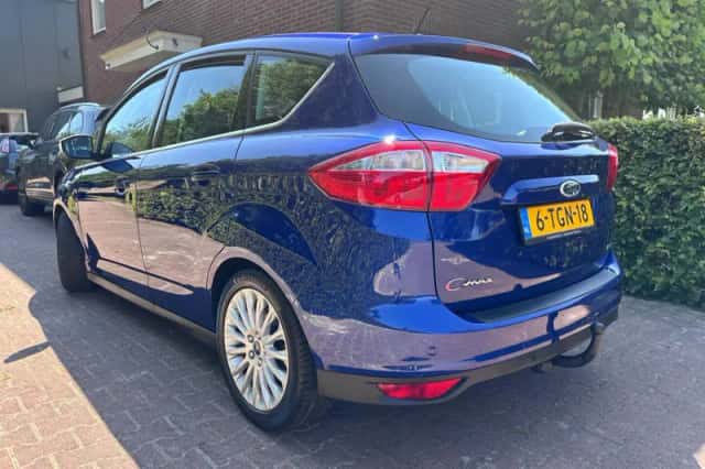 Ford C-Max (2014) thumbnail 2