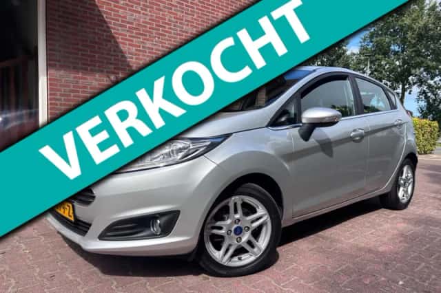 Ford Fiesta (2015) thumbnail 1