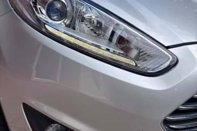 Ford Fiesta (2015) thumbnail 6