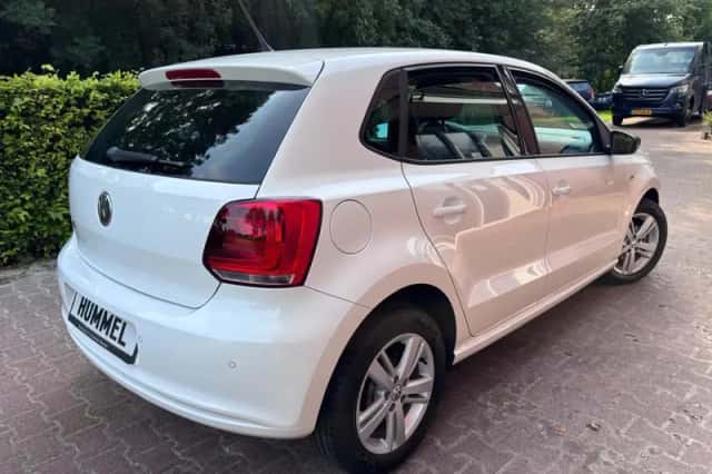 Volkswagen Polo (2012) thumbnail 3