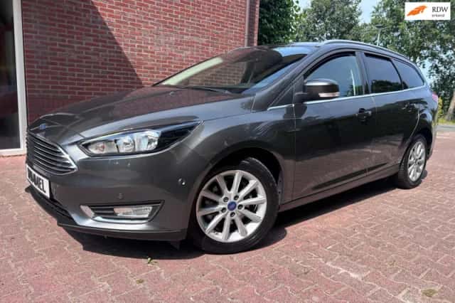 Ford Focus (2016) thumbnail 1