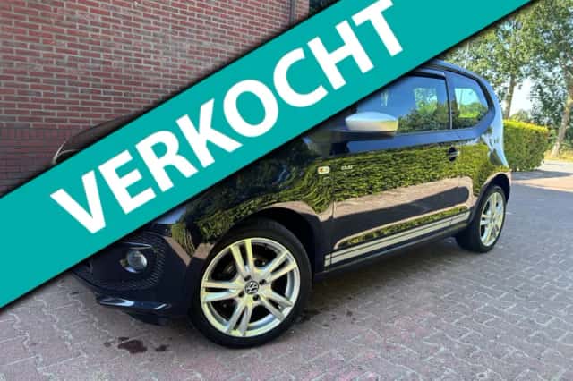 Volkswagen Up (2016) thumbnail 1