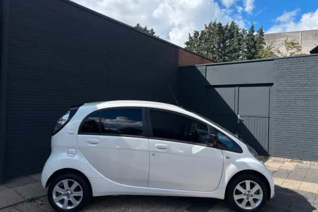 Citroën C-Zero (2014) thumbnail 5