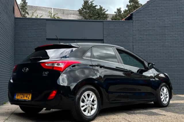 Hyundai i30 (2014) thumbnail 6