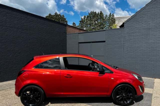 Opel Corsa (2012) thumbnail 5