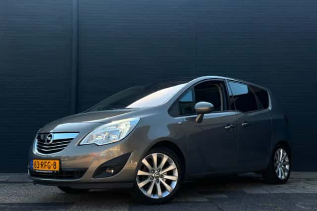 Opel Meriva (2011) thumbnail 1