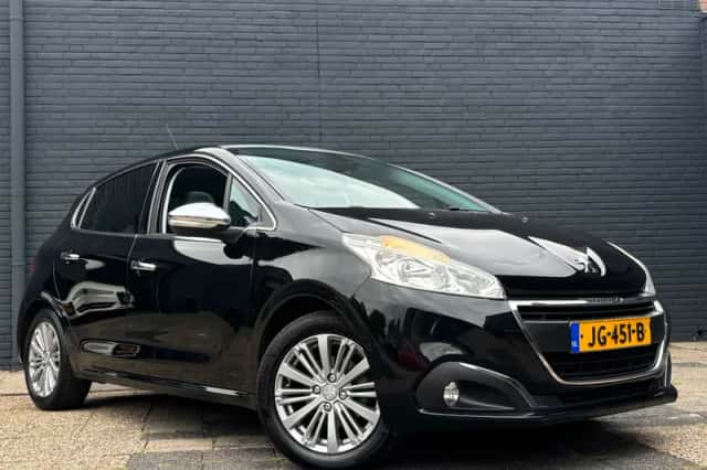 Peugeot 208 (2016) thumbnail 4