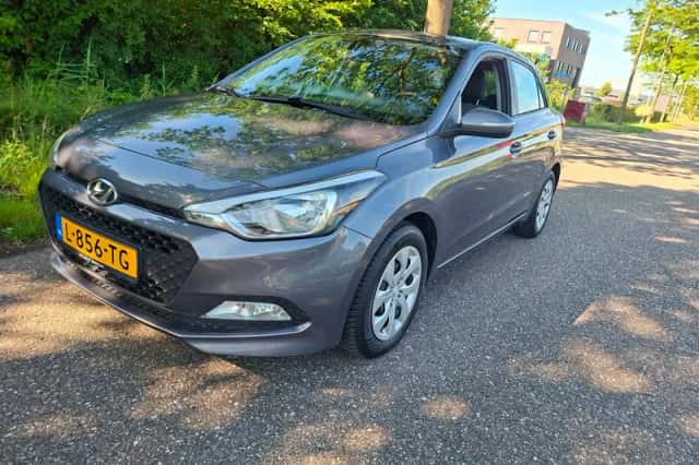 Hyundai i20 (2018) thumbnail 1