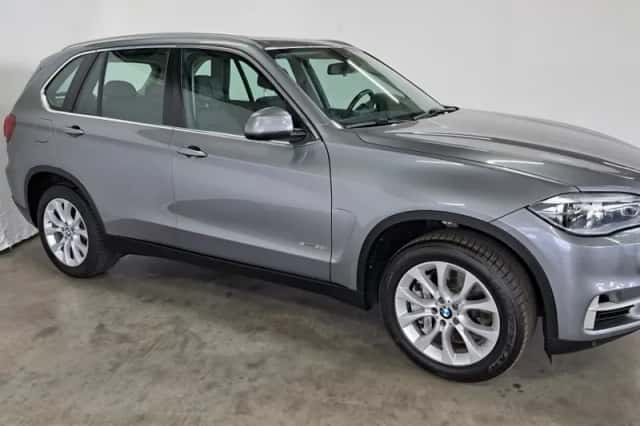 BMW X5 (2014) thumbnail 6