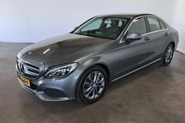 Mercedes-Benz C-Klasse (2017) thumbnail 1