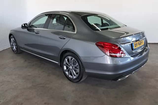 Mercedes-Benz C-Klasse (2017) thumbnail 5