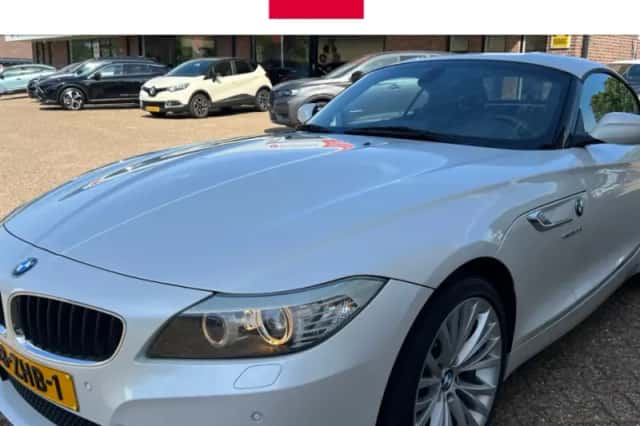 BMW Z4 (2012) thumbnail 1