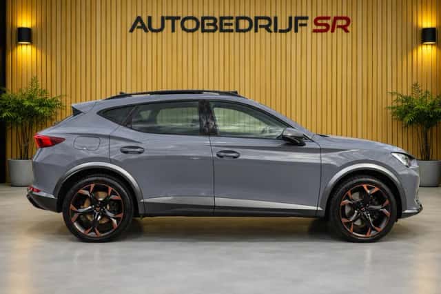 CUPRA Formentor (2024) thumbnail 4