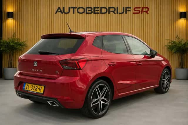SEAT Ibiza (2019) thumbnail 5