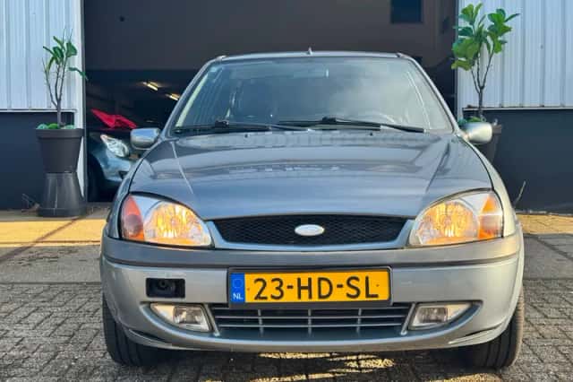 Ford Fiesta (2001) thumbnail 4