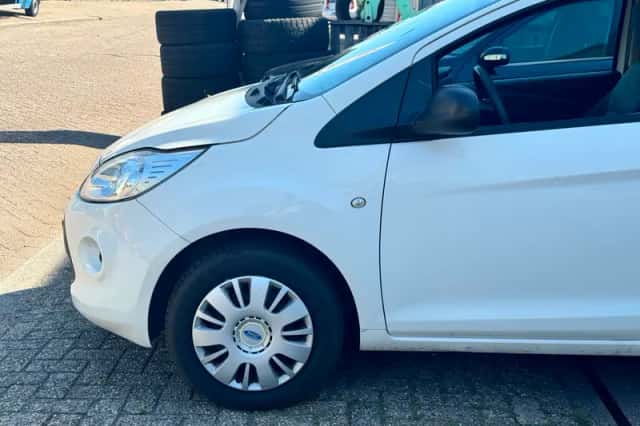 Ford Ka (2014) thumbnail 6