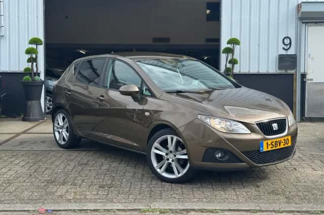 SEAT Ibiza (2012) thumbnail 1