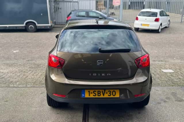 SEAT Ibiza (2012) thumbnail 5