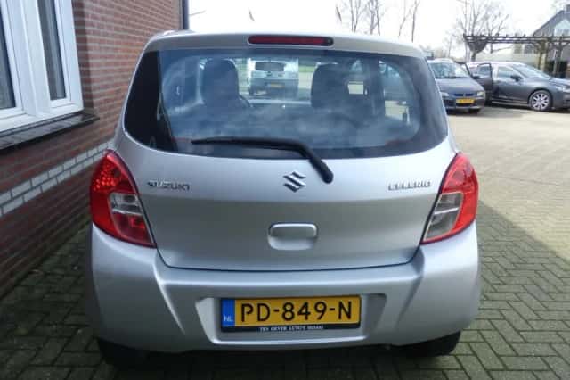 Suzuki Celerio (2017) thumbnail 5