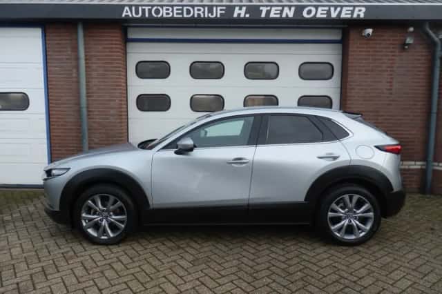 Mazda CX-30 (2022) thumbnail 2