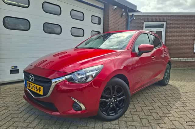 Mazda 2 (2018) thumbnail 1