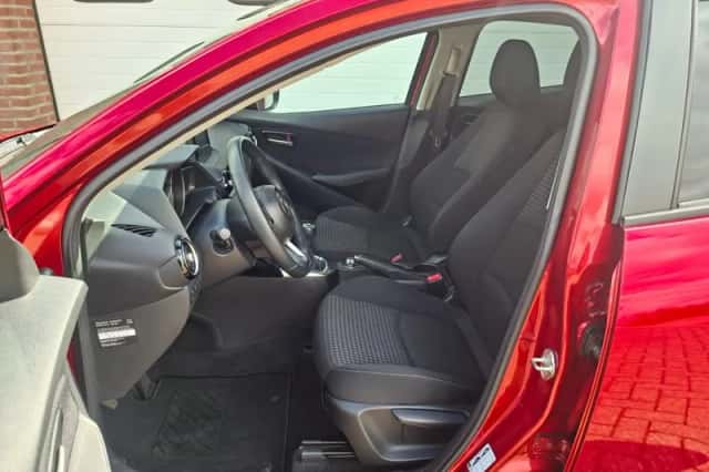 Mazda 2 (2018) thumbnail 6
