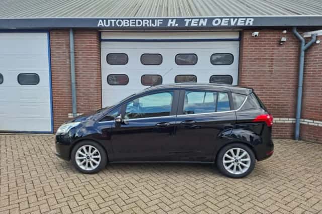 Ford B-Max (2017) thumbnail 2
