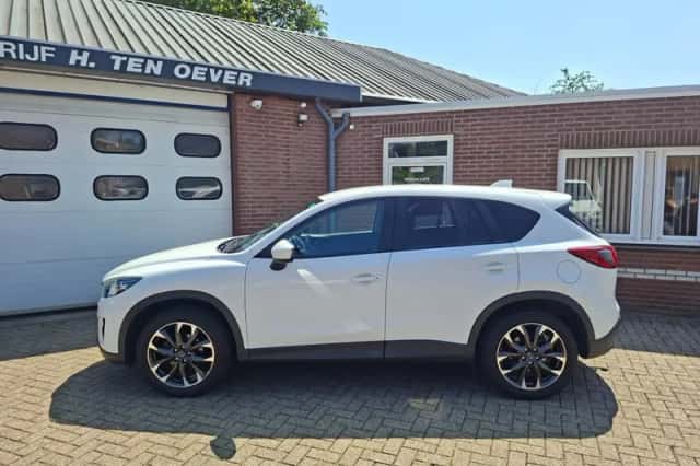 Mazda CX-5 (2013) thumbnail 2