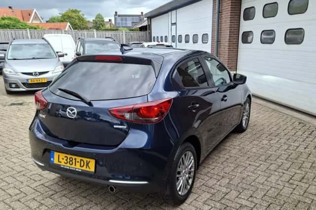 Mazda 2 (2021) thumbnail 5