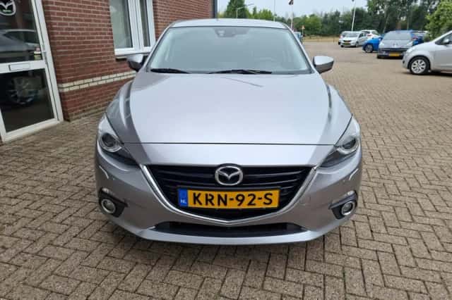 Mazda 3 (2014) thumbnail 3