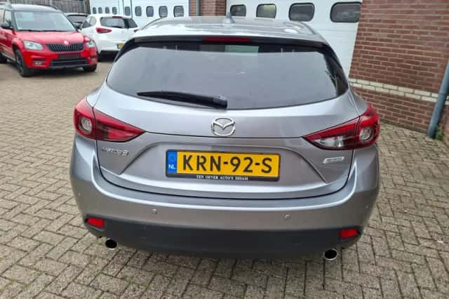 Mazda 3 (2014) thumbnail 6