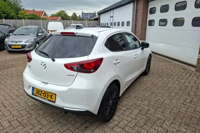 Mazda 2 (2022) thumbnail 5