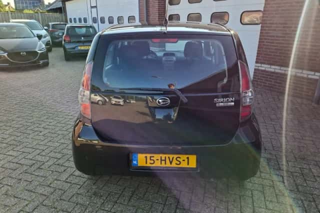 Daihatsu Sirion (2009) thumbnail 6