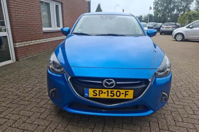 Mazda 2 (2018) thumbnail 3