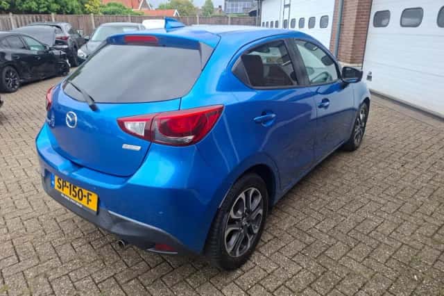 Mazda 2 (2018) thumbnail 5