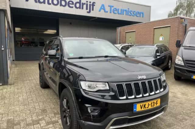 Jeep Grand Cherokee (2015) thumbnail 1