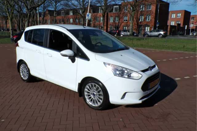 Ford B-Max (2014) thumbnail 6