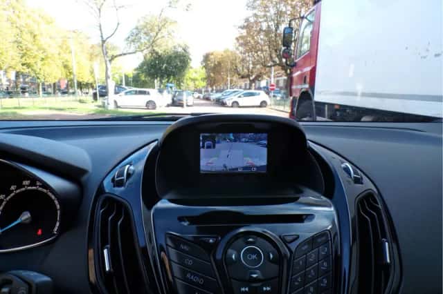 Ford B-Max (2016) thumbnail 25