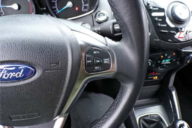 Ford EcoSport (2017) thumbnail 20