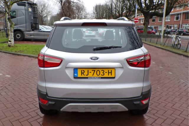 Ford EcoSport (2017) thumbnail 9