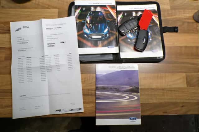 Ford Fiesta (2016) thumbnail 4