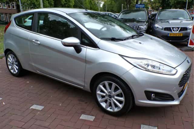 Ford Fiesta (2016) thumbnail 6