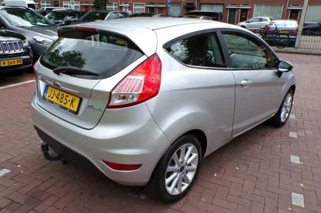 Ford Fiesta (2016) thumbnail 8