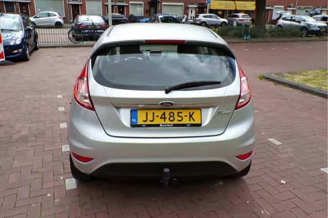 Ford Fiesta (2016) thumbnail 9